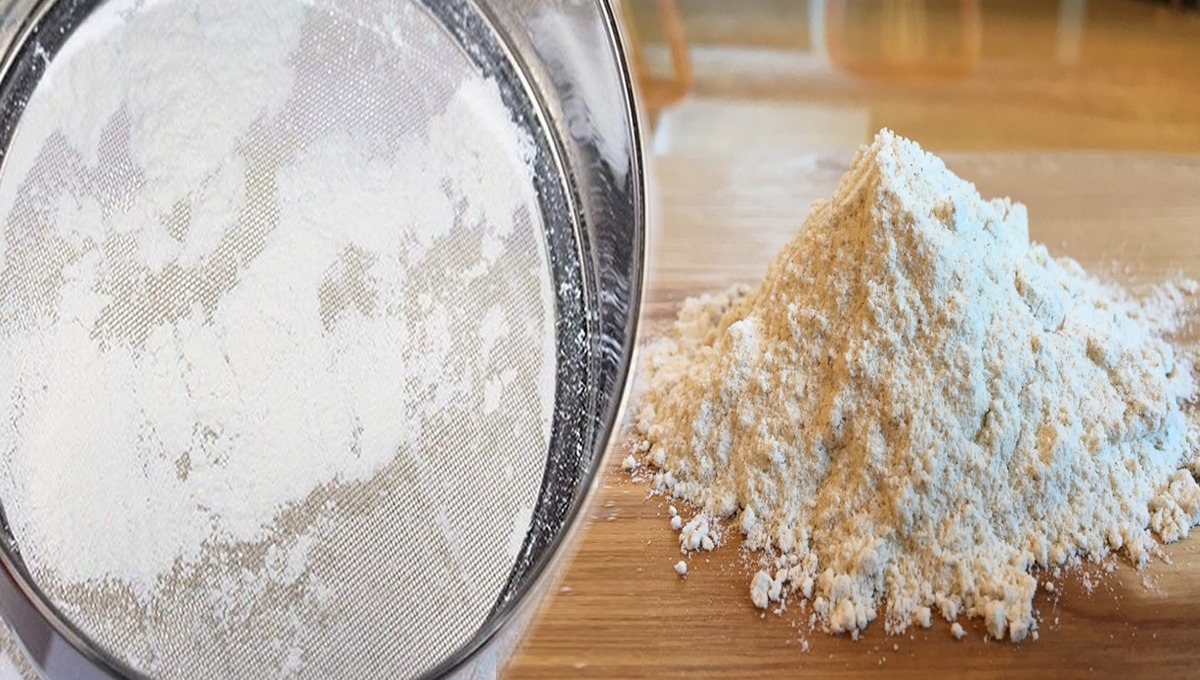 آپ کی آٹے کی چھنی بھی ایسی گندی و خراب ہوگئی ہے تو جانیں اس کو صاف کرنے کا آسان طریقہ تاکہ ہو آپ کا کام آسان