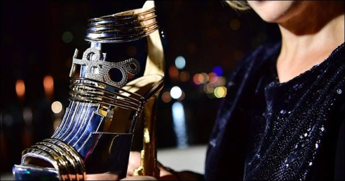 خواتین کیلئے یہ سینڈل خریدنا آسان نہیں