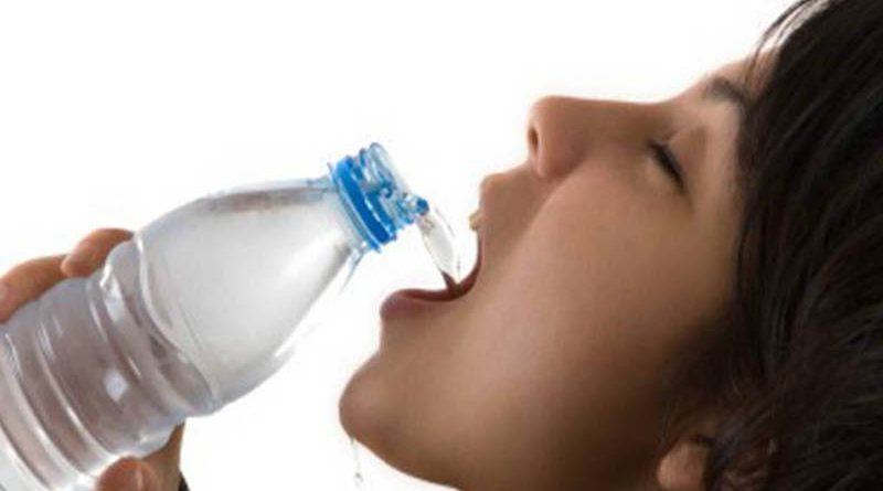 روزے میں پیاس کی شدت کو کم کرنے کچھ آزمودہ طریقے جانیں تاکہ آپ کے روزے بھی اچھے گزر سکیں