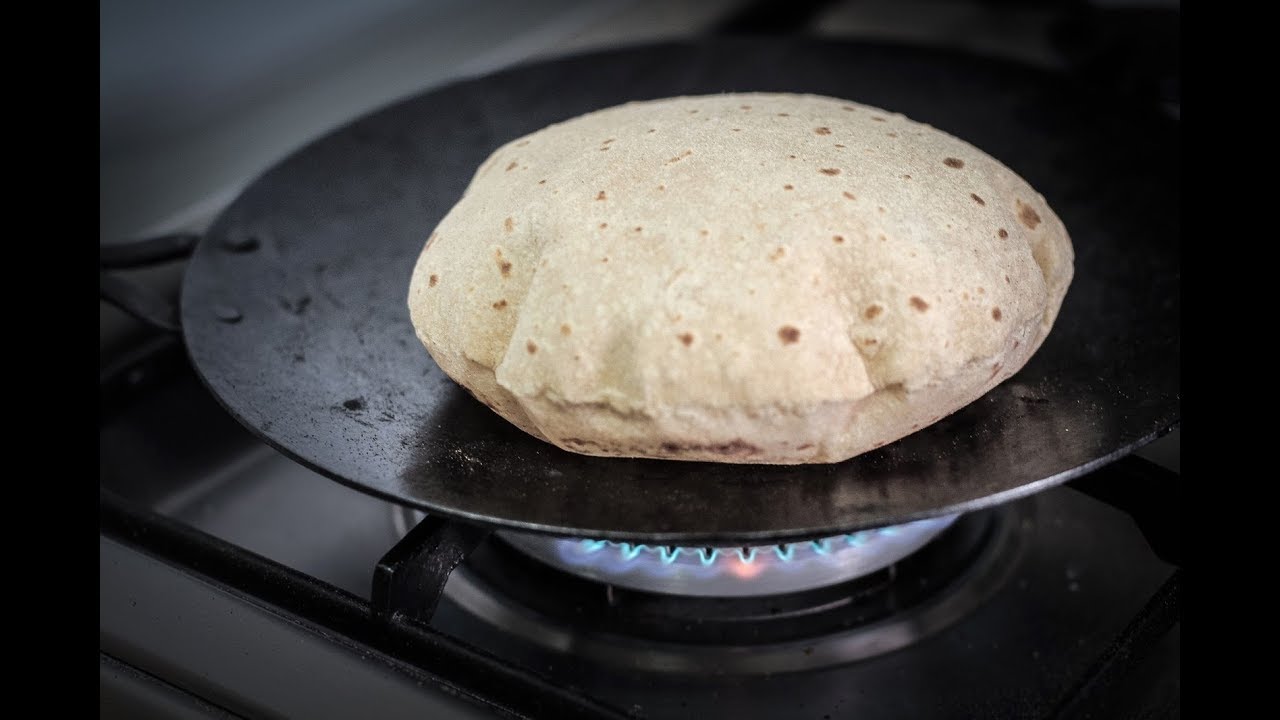 ماہر نانبائی روٹی کو نرم کیسے بناتے ہیں؟ جانیں اور اس طریقے کو آزمانے کے بعد رکھیں روٹی دن بھر نرم و تازہ