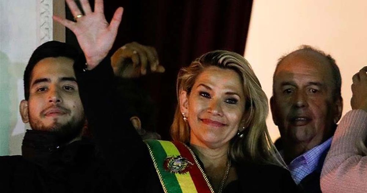 بولیویا: خاتون سینیٹر نے خود کو ملک کا صدر قرار دے دیا