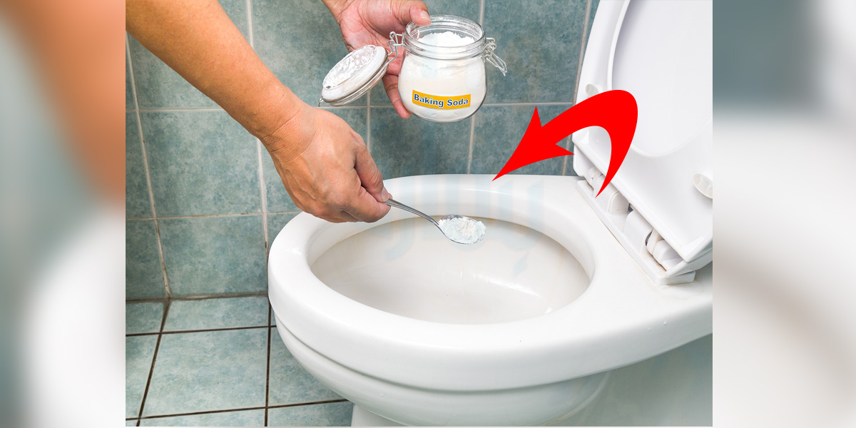 ٹوائلٹ میں بیکنگ سوڈا ڈالنے سے کیا ہوتا ہے؟ بیکنگ سوڈا کا وہ استعمال جو بہت کم خواتین جانتی ہیں