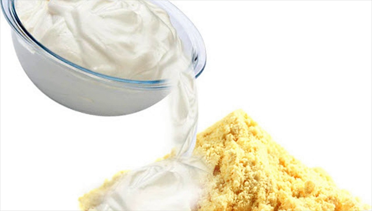 بکری کے دودھ میں تھوڑا سا بیسن ملائیں اور بتائے گئے طریقے سے لگائیں