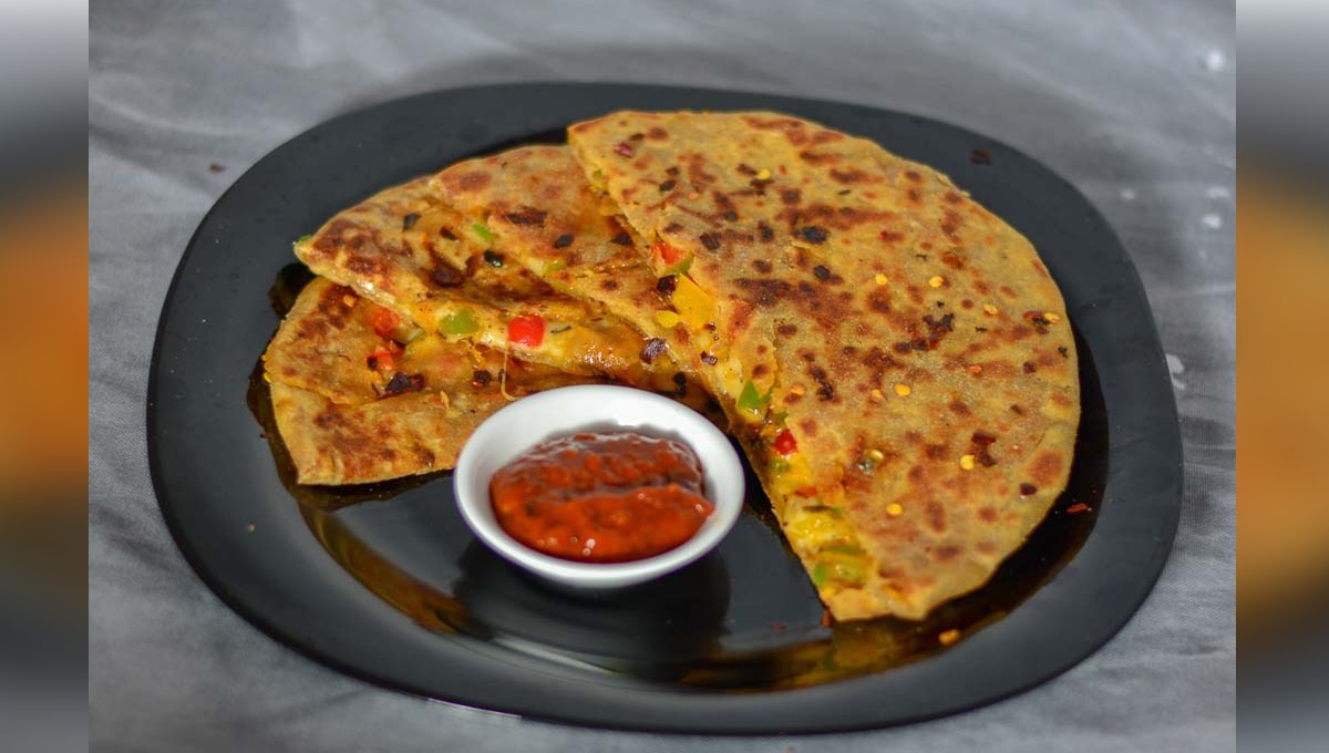 پراٹھا بنائیں بغیر آٹا گوندھیں بغیر پیڑا بنائے روزانہ  صرف اس آسان طریقے سے جس سے ہو خواتین کی بڑی مشکل آسان