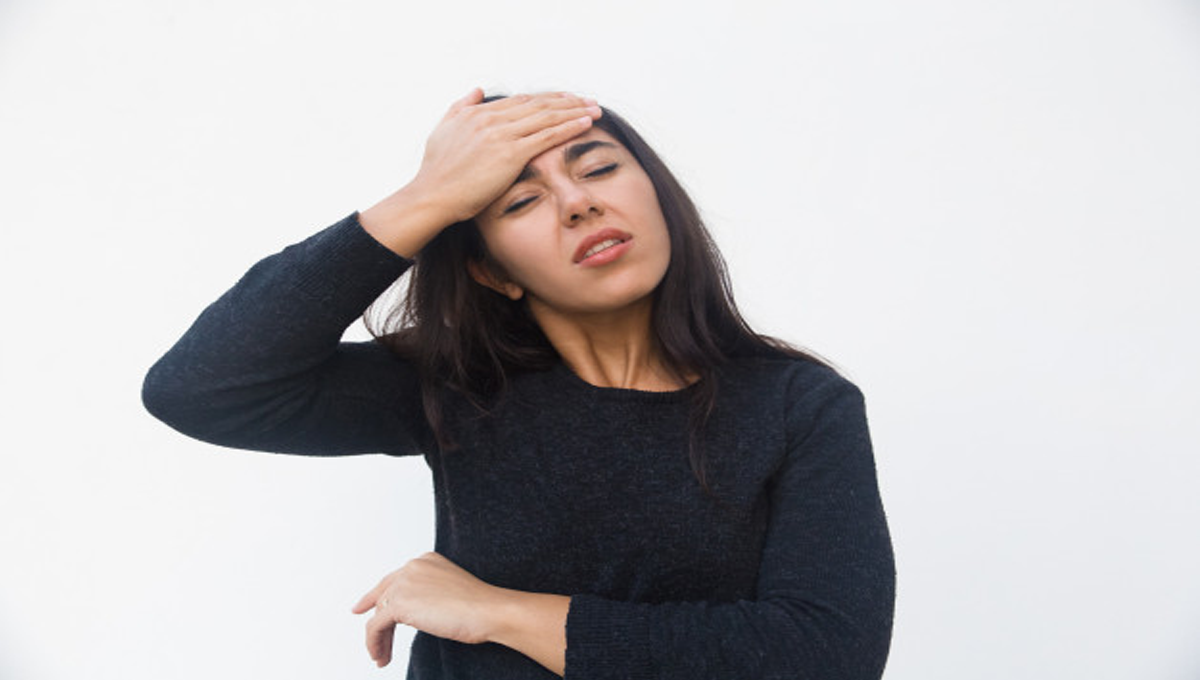 اکثر خواتین کو آدھے سر میں درد کیوں رہتا ہے؟