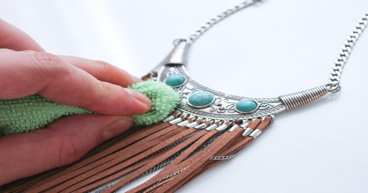 جیولری صاف کرنے کا آسان گھریلو ٹوتکہ